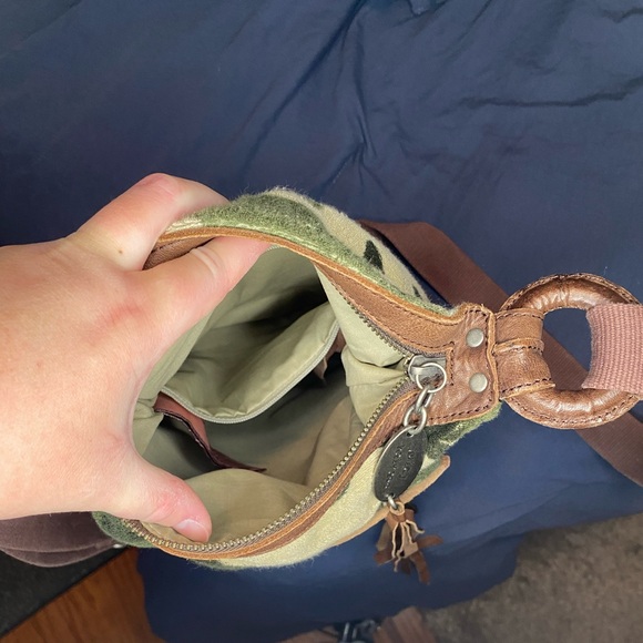 Vintage Y2K Juicy Couture crossbody - Picture 5 of 11